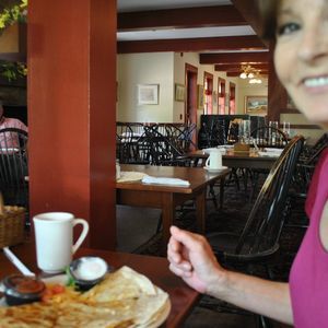 Meet your Posher, Linda